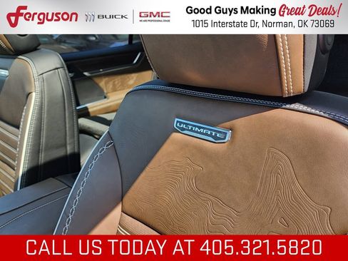 New 2026 GMC Acadia Denali Ultimate AWD/4WD image 17