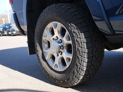 Used 2019 RAM 2500 Laramie AWD/4WD image 31