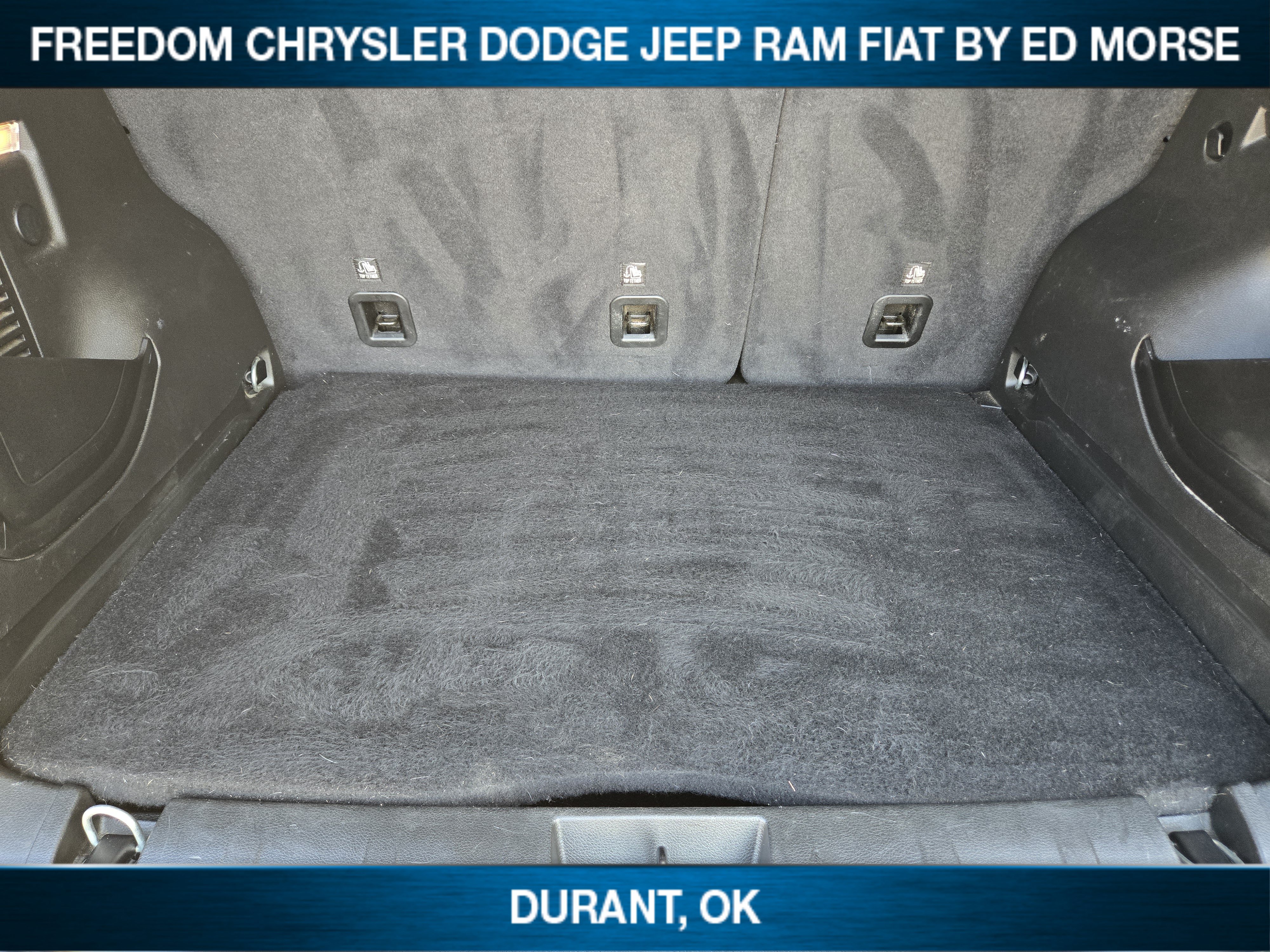 Used 2023 Jeep Renegade Latitude AWD/4WD image 24