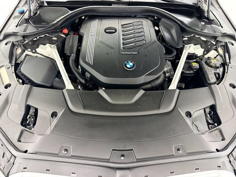 Used 2020 BMW 740i w/ Premium Package RWD image 28