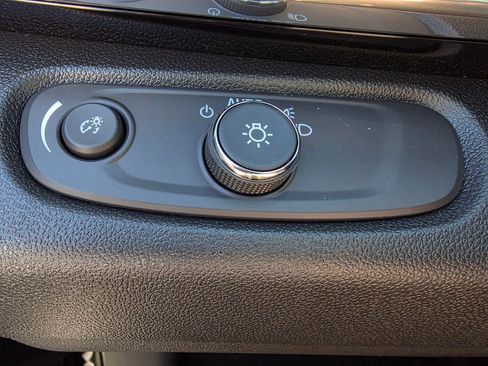 New 2026 Buick Envista Sport Touring w/ Convenience I Package FWD image 13