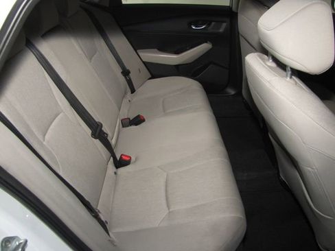 Certified 2023 Honda Accord EX image 18