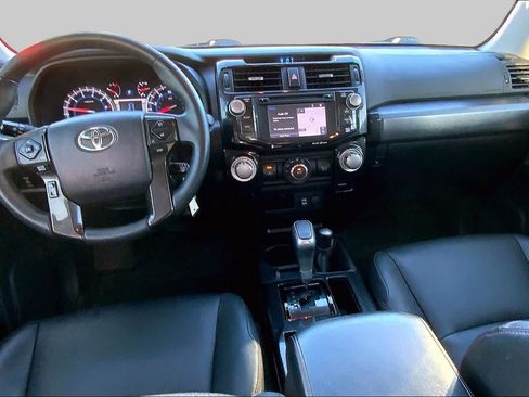 Used 2019 Toyota 4Runner TRD Off-Road Premium AWD/4WD image 16
