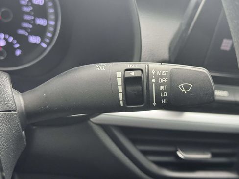 Used 2023 Kia Forte LXS FWD image 23