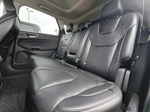 Used 2020 Ford Edge Titanium w/ Equipment Group 301A image 15