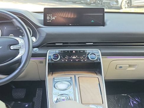 Used 2021 Genesis GV80 2.5T w/ Advanced Package 02 AWD/4WD image 18