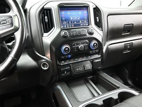 Used 2022 Chevrolet Silverado 2500 LTZ w/ LTZ Premium Package AWD/4WD image 45