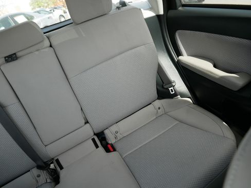 Used 2017 Subaru Forester 2.5i Premium w/ Popular Package #2A AWD/4WD image 14