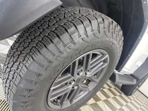 Used 2024 Jeep Wrangler Sport AWD/4WD image 26