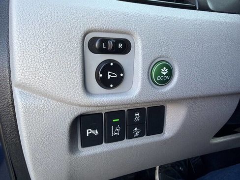 Used 2016 Honda Pilot Elite image 36