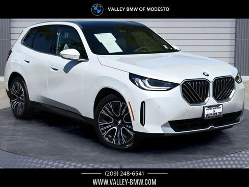 Certified 2026 BMW X3 xDrive30 w/ Convenience Package AWD/4WD image 1