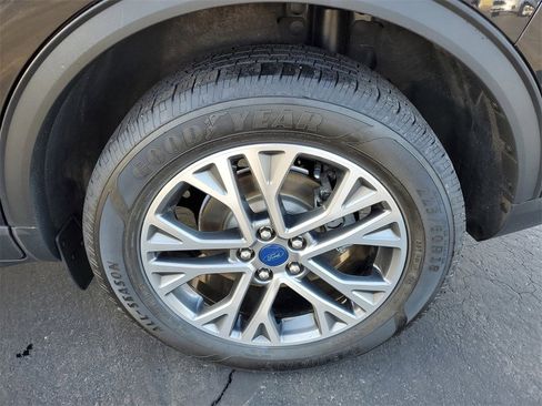 Used 2022 Ford Escape SEL image 33