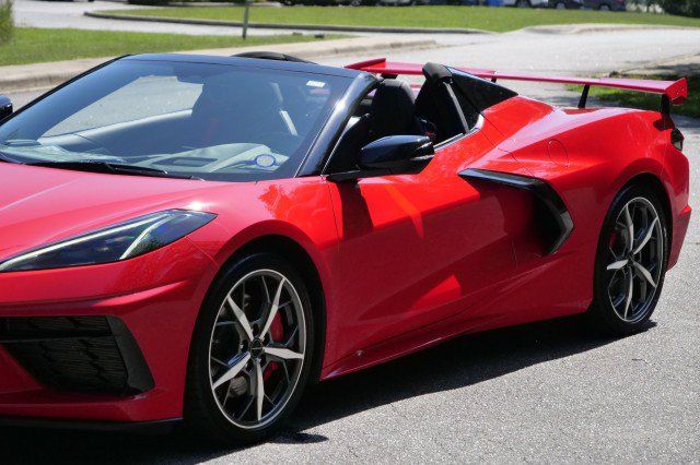 Used 2023 Chevrolet Corvette Stingray Premium Conv w/ Z51 Performance Package RWD image 22