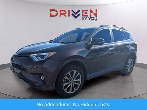 Used 2017 Toyota RAV4 Limited image 1