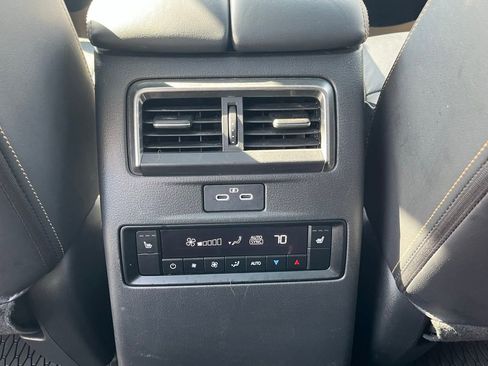 Used 2024 MAZDA CX-90 Plug-In Hybrid w/ Premium Plus image 27