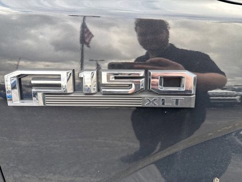 Used 2015 Ford F150 XLT w/ Equipment Group 302A Luxury image 4