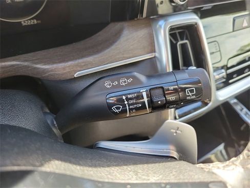 Used 2023 Kia Sorento SX Prestige image 31