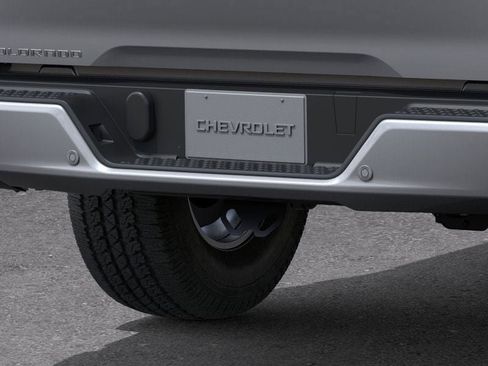 New 2025 Chevrolet Colorado LT w/ LT Convenience Package image 38