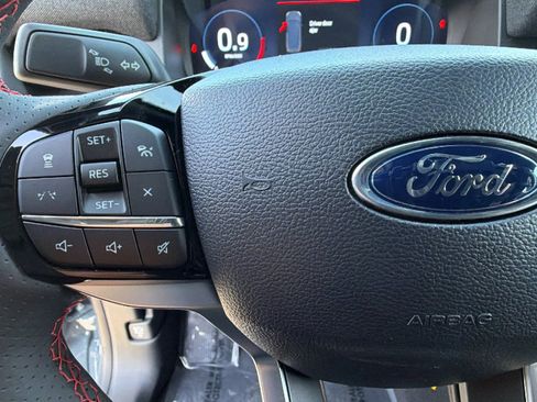 New 2026 Ford Explorer ST-Line w/ ST-Line Street Pack image 19