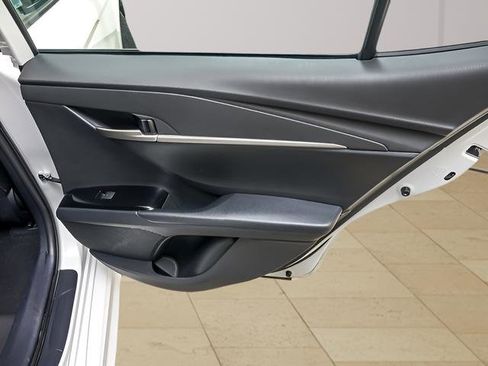 Certified 2025 Toyota Camry SE image 23