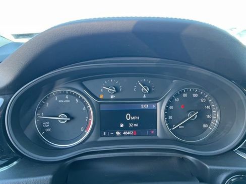 Used 2020 Buick Regal Essence image 11