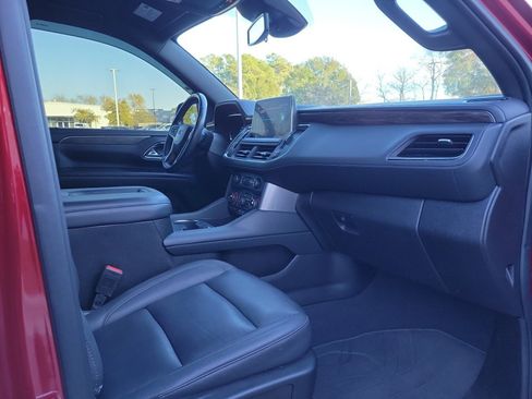 Used 2023 Chevrolet Tahoe Z71 w/ Luxury Package image 32
