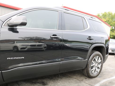 Used 2023 GMC Acadia SLT image 8