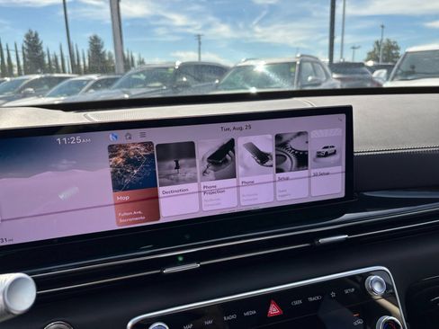 Used 2026 Genesis GV80 2.5T AWD/4WD image 17
