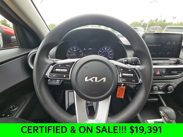Used 2024 Kia Forte LXS w/ LXS Technology Package FWD image 16