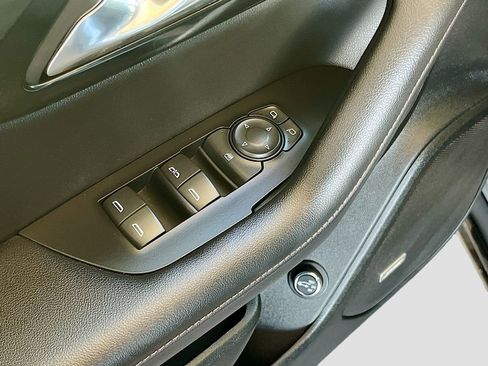 Used 2023 Chevrolet Blazer Premier w/ Driver Confidence II Package image 18