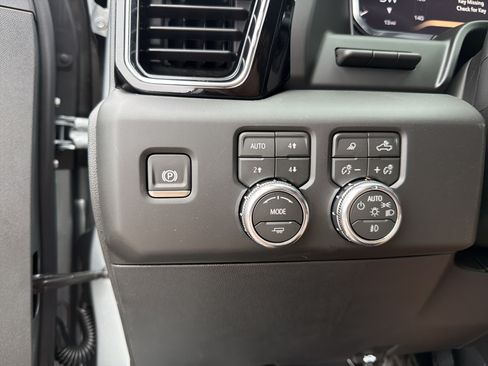 New 2026 GMC Sierra 1500 Denali Ultimate AWD/4WD image 31
