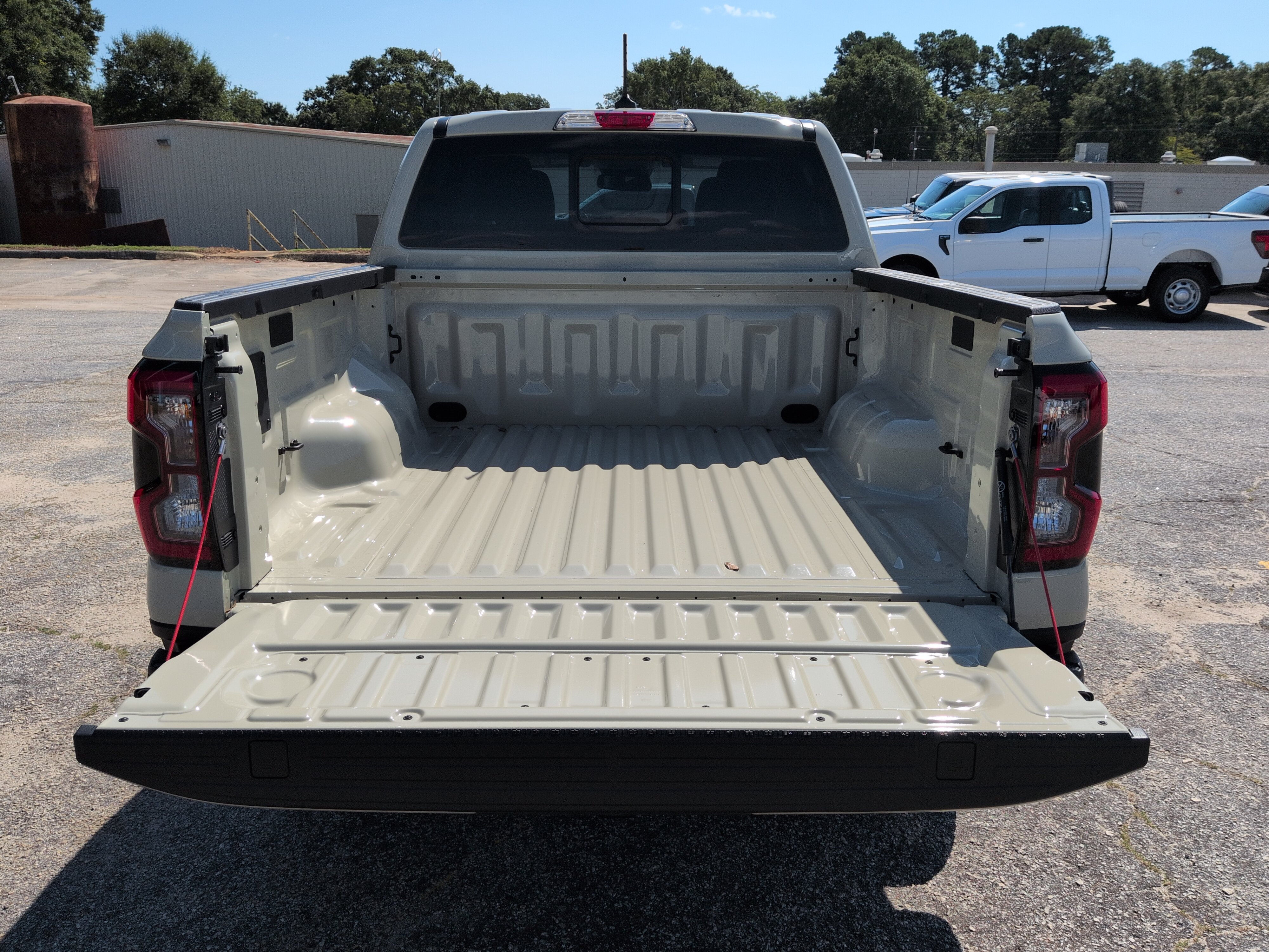 New 2026 Ford Ranger XLT w/ Equipment Group 301A High AWD/4WD image 11