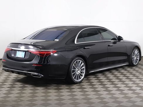 Used 2021 Mercedes-Benz S 580 4MATIC Sedan w/ AMG Line image 13