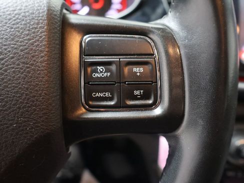 Used 2016 Dodge Dart SXT image 33