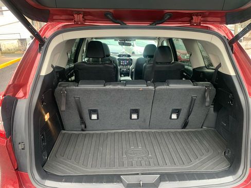 Used 2021 Subaru Ascent Limited w/ Technology Package image 9