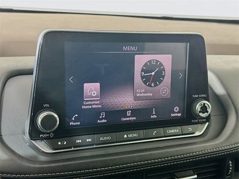 Used 2021 Nissan Rogue S image 19