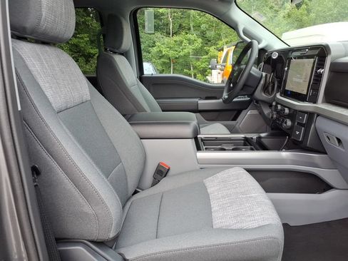 New 2026 Ford F250 XLT w/ XLT Premium Package AWD/4WD image 14