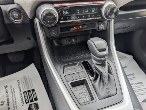 New 2025 Toyota RAV4 XLE w/ Convenience Package image 15