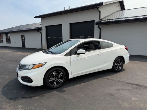 Used 2015 Honda Civic EX image 2