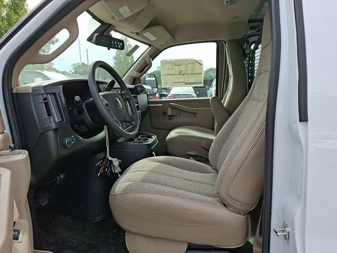 New 2025 Chevrolet Express 3500 w/ Driver Convenience Package RWD image 11