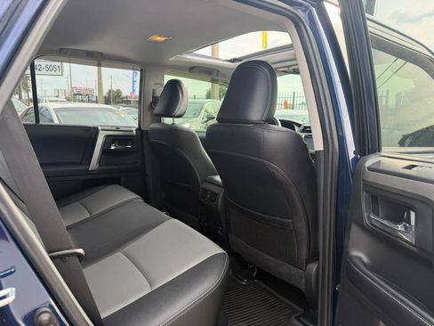 Used 2017 Toyota 4Runner SR5 Premium AWD/4WD image 12