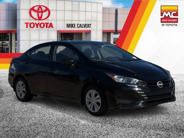 Used 2024 Nissan Versa S w/ Trunk Package FWD image 7