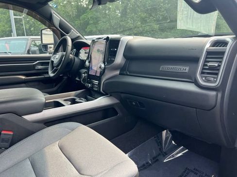 Used 2025 RAM 1500 Big Horn AWD/4WD image 28