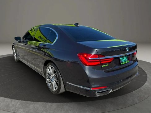 Used 2016 BMW 740i RWD image 7