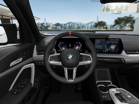 New 2026 BMW X2 xDrive28i AWD/4WD image 13