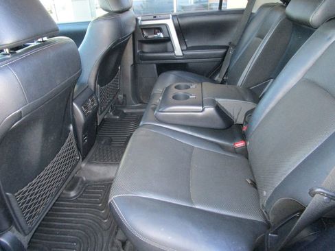 Used 2016 Toyota 4Runner Limited image 17