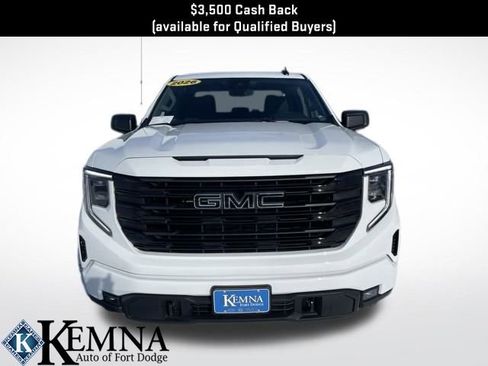 New 2026 GMC Sierra 1500 Elevation w/ LPO, Elevation Black Package image 8