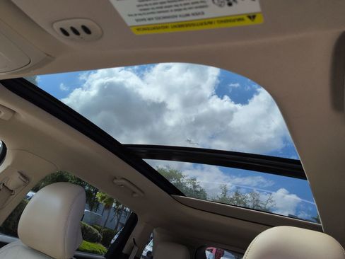 Used 2017 Lincoln MKX Reserve w/ Lincoln MKX Climate Package AWD/4WD image 20