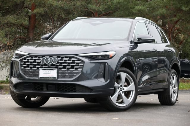 Used 2025 Audi Q5 Premium Plus w/ Premium Plus AWD/4WD image 14