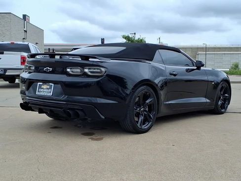 Used 2020 Chevrolet Camaro SS RWD image 5